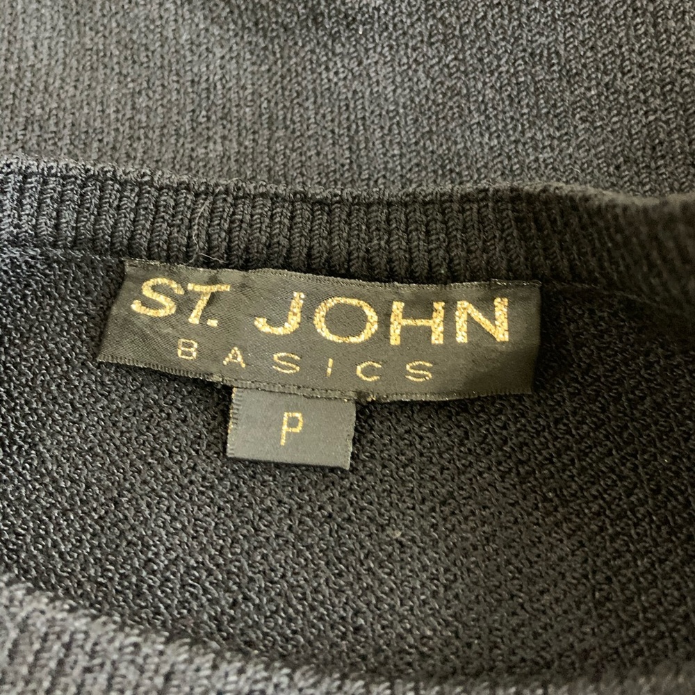 St. John Basic Knit Top - image 6